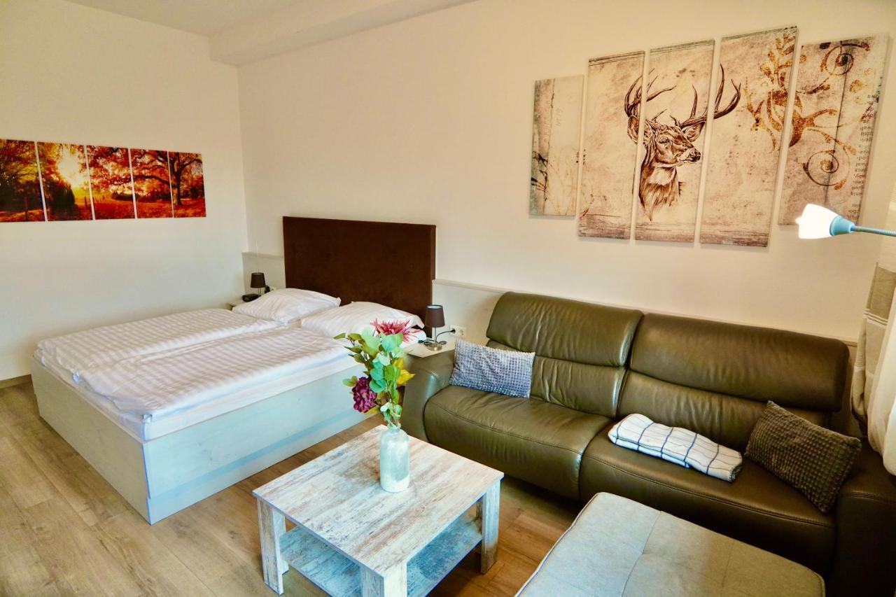 Hallelujah - Wunderschoenes Und Gepflegtes Apartment Mit Bademantelgang Zur Therme バート・グリースバッハ エクステリア 写真